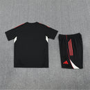 Kit Shirt + Shorts Liverpool Black/Red 25/26