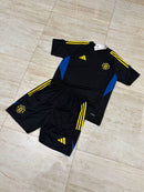 Kit polo + pantaloncino manchester united 2025/2026
