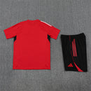 Kit Shirt + Shorts Manchester United Training Red/Black 25/26
