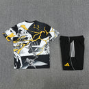 Kit Allenamento Real Madrid x Marvel 25/26 Uomo | Kit da Calcio
