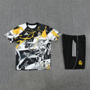 Kit Allenamento Real Madrid x Marvel 25/26 Uomo | Kit da Calcio